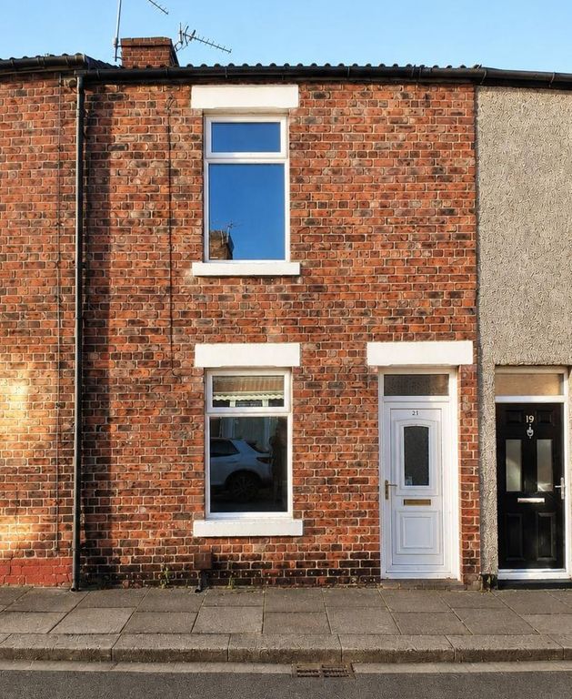 Property photo 1 of 7 Front External