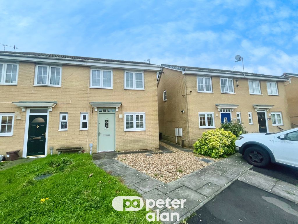 Property photo 1 of 3 Front