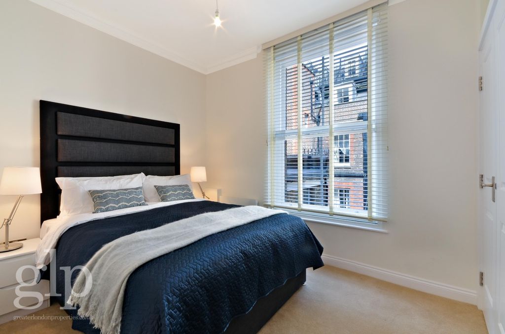 Property photo 2 of 13 3420803