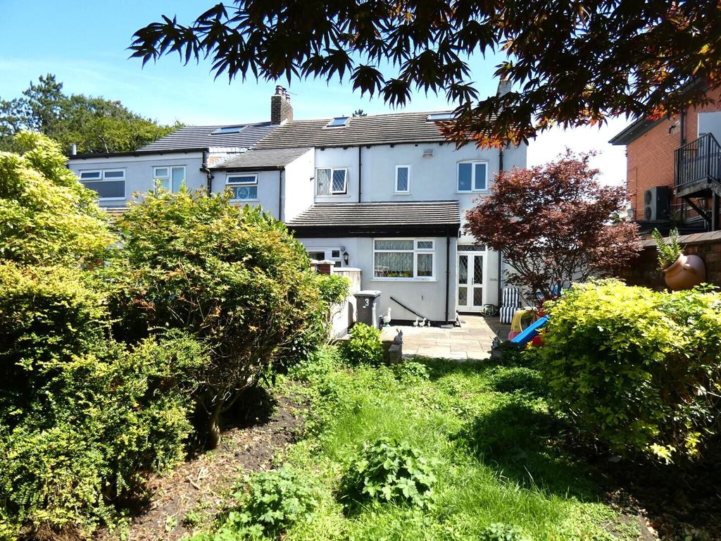 Property photo 2 of 19