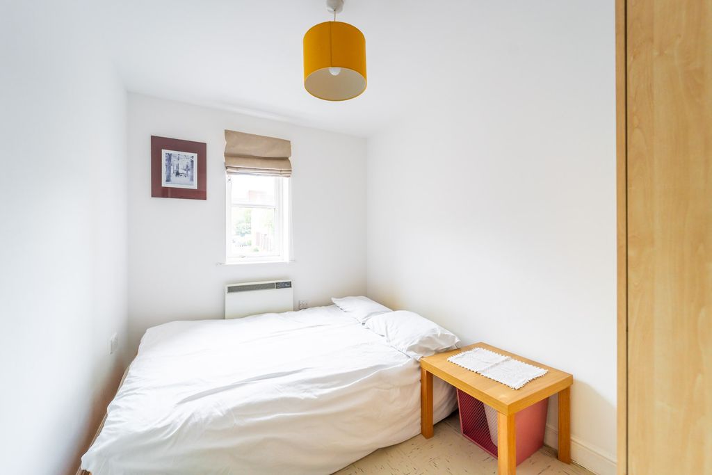 Property photo 1 of 11 Mba02637