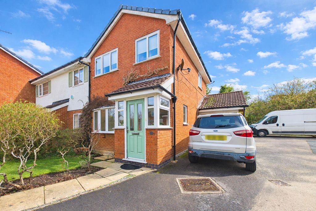 Property photo 1 of 33 60Be97A2-4F2d-4732-88c7-3906E981Cb53.Png