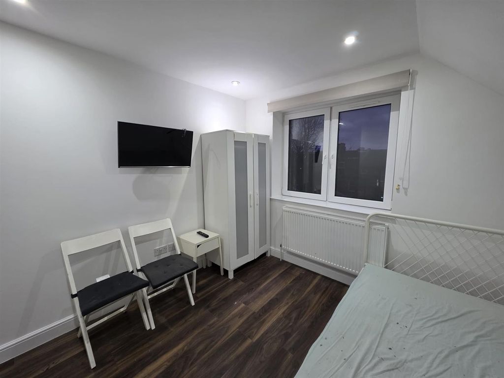 Property photo 2 of 5 Img-20251229-Wa0031.Jpg