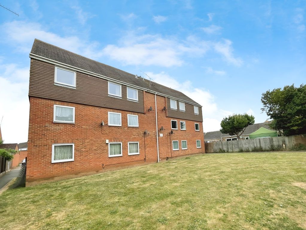 Property photo 1 of 7