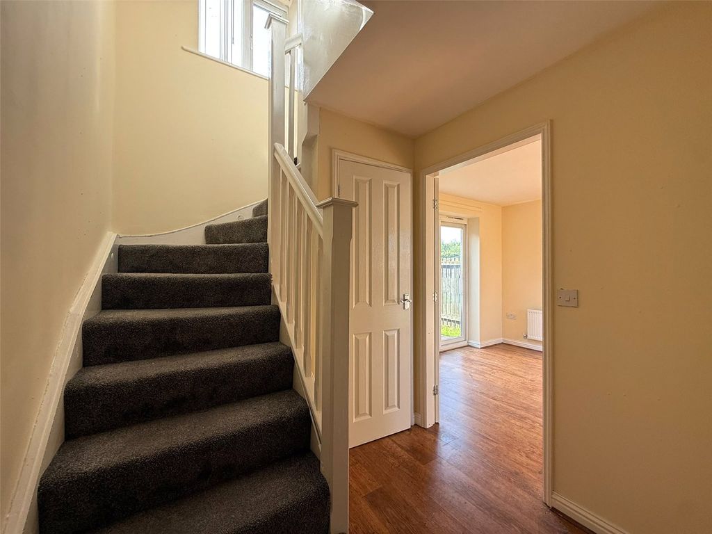 Property photo 2 of 21 Picture No. 36
