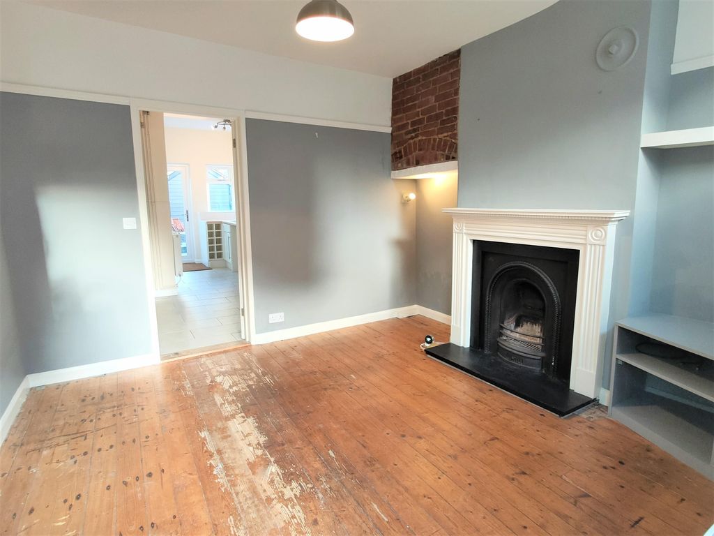 Property photo 3 of 14 Image