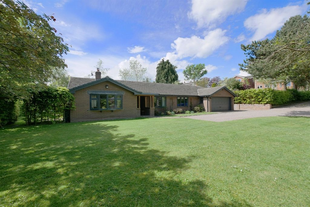 Property photo 1 of 20 (Main)