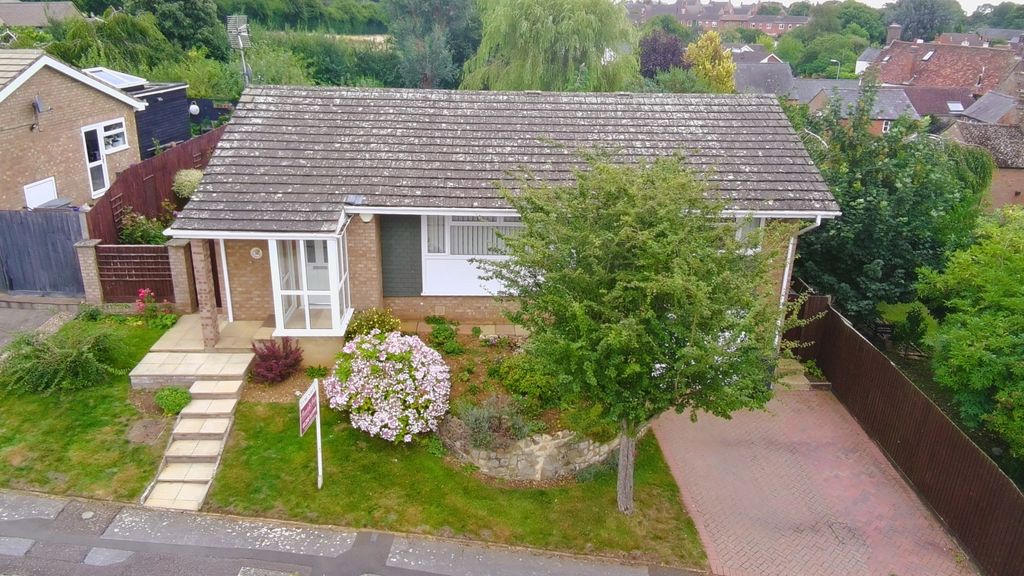 Property photo 1 of 16 Sing0009