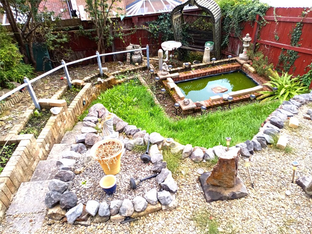 Property photo 3 of 19 Picture No. 22
