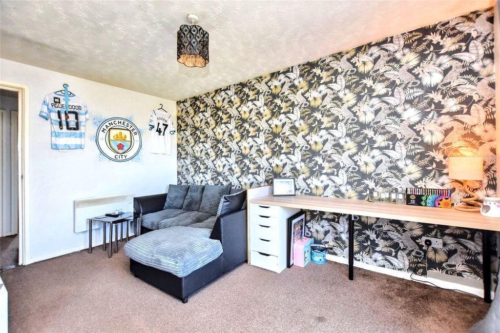 Property photo 3 of 13 Picture No. 08