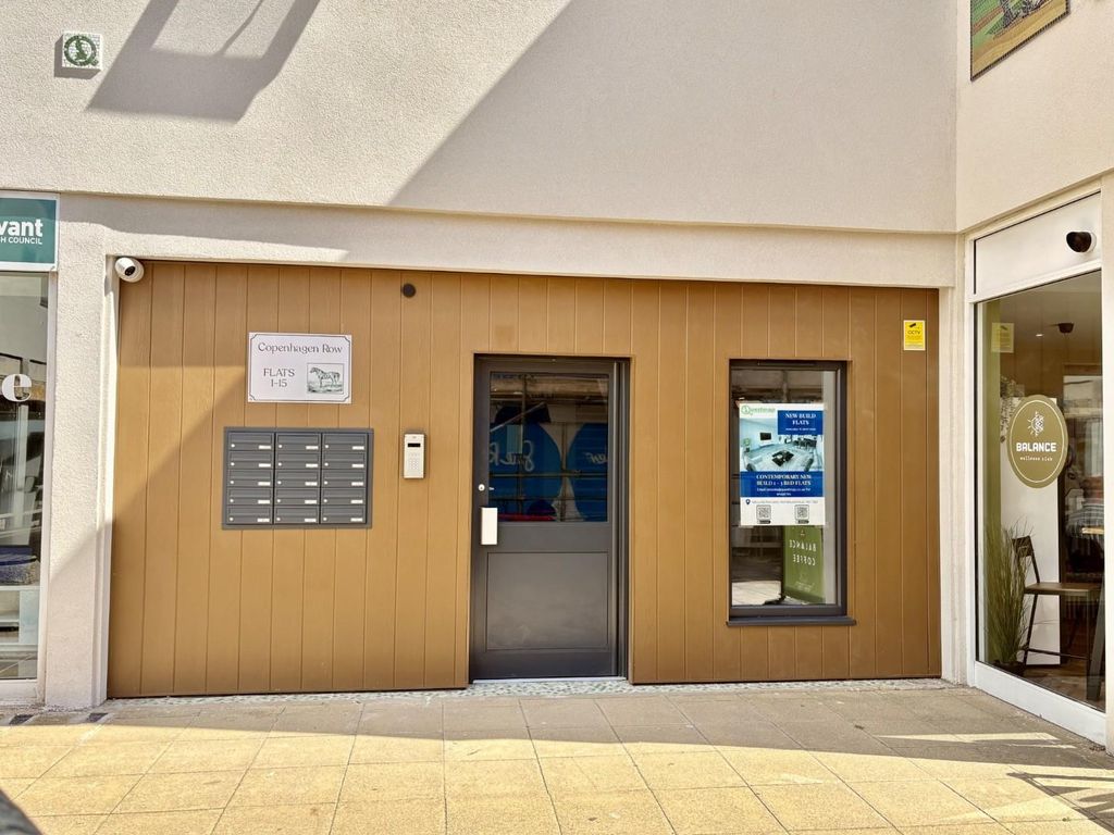 Property photo 2 of 8 123.Jpg