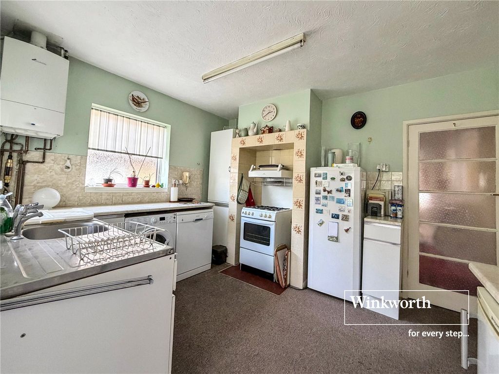 Property photo 3 of 14 Picture No. 22