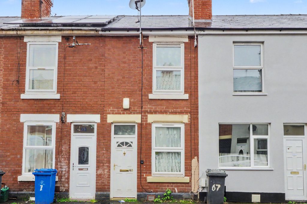 Property photo 1 of 18 65 Reeves Road, Derby, De23 8Jf