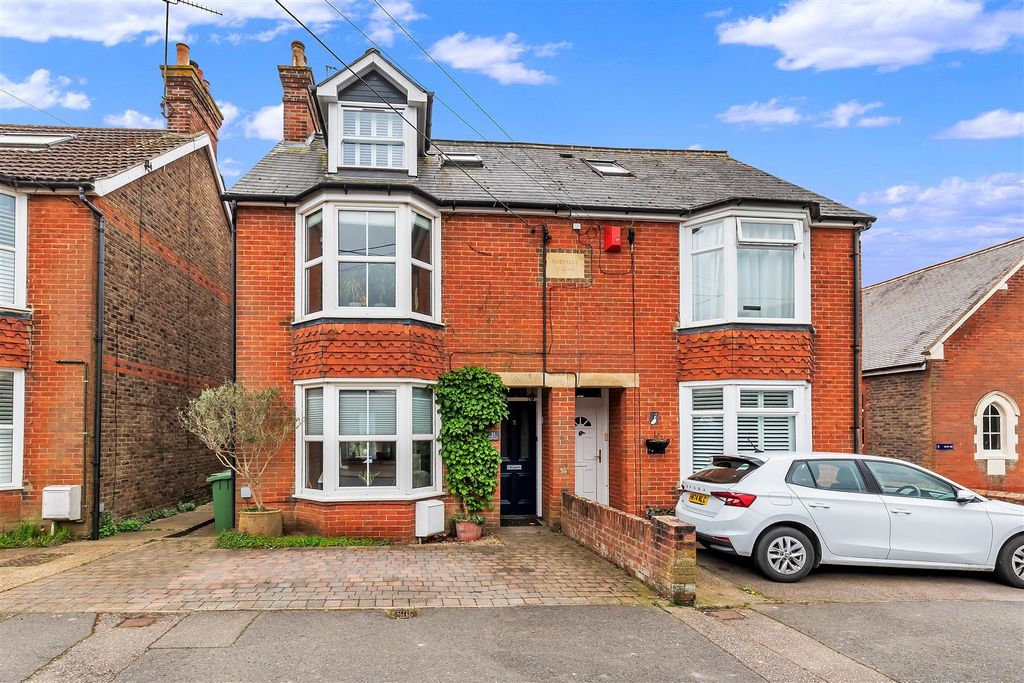 Property photo 1 of 23 Main.Jpg