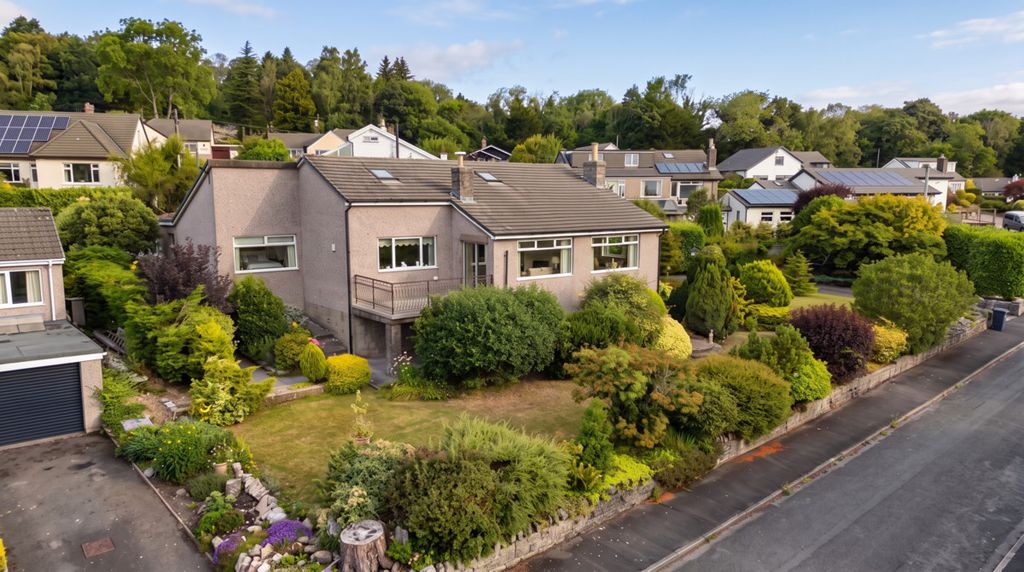 Property photo 1 of 38