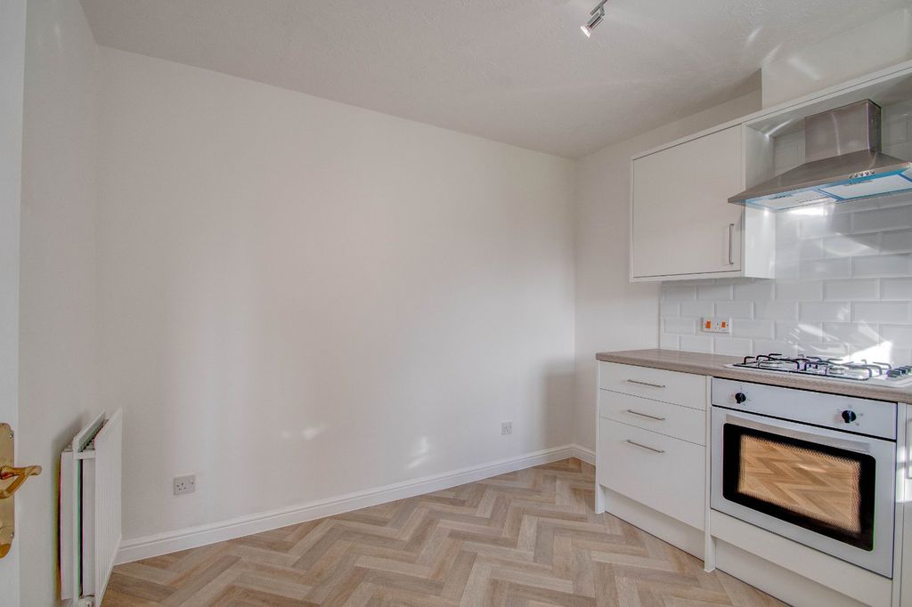 Property photo 3 of 16 Picture No. 04