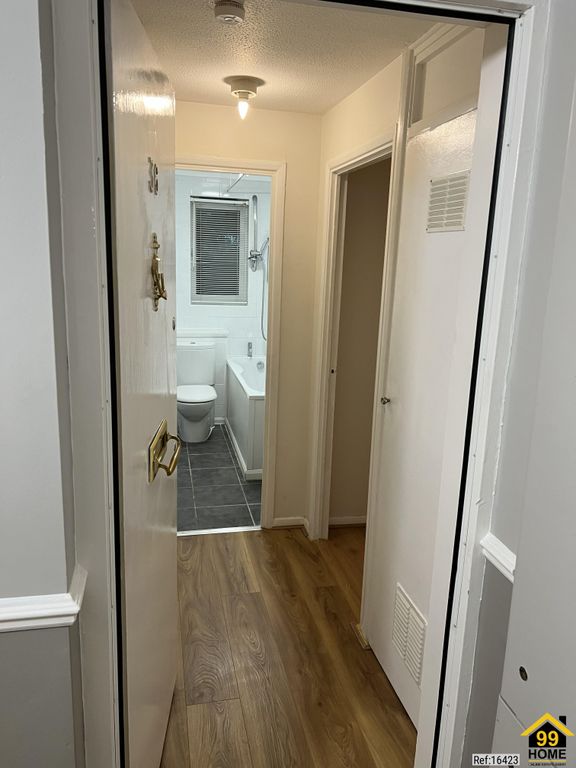 Property photo 2 of 20 Photo 1