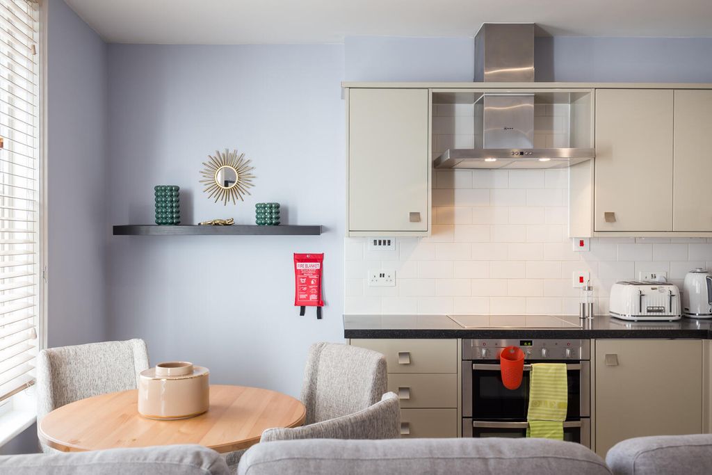 Property photo 3 of 14 Kitchen