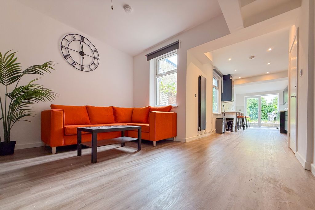 Property photo 1 of 23 Call 02920 668585 To Secure Your Viewing _3