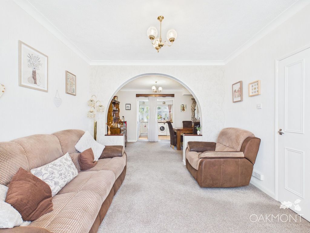Property photo 3 of 25