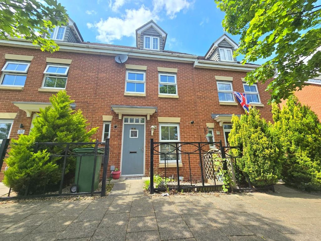 Property photo 1 of 7 Front