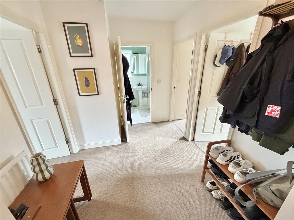 Property photo 2 of 19 Hall