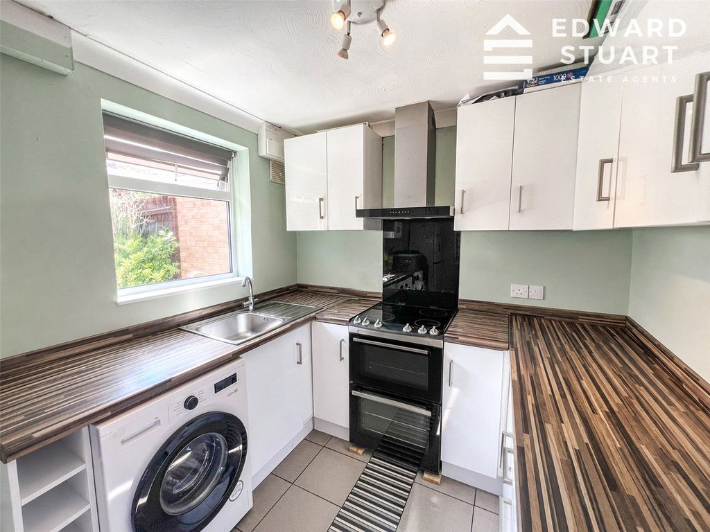 Property photo 2 of 10 Picture No. 05