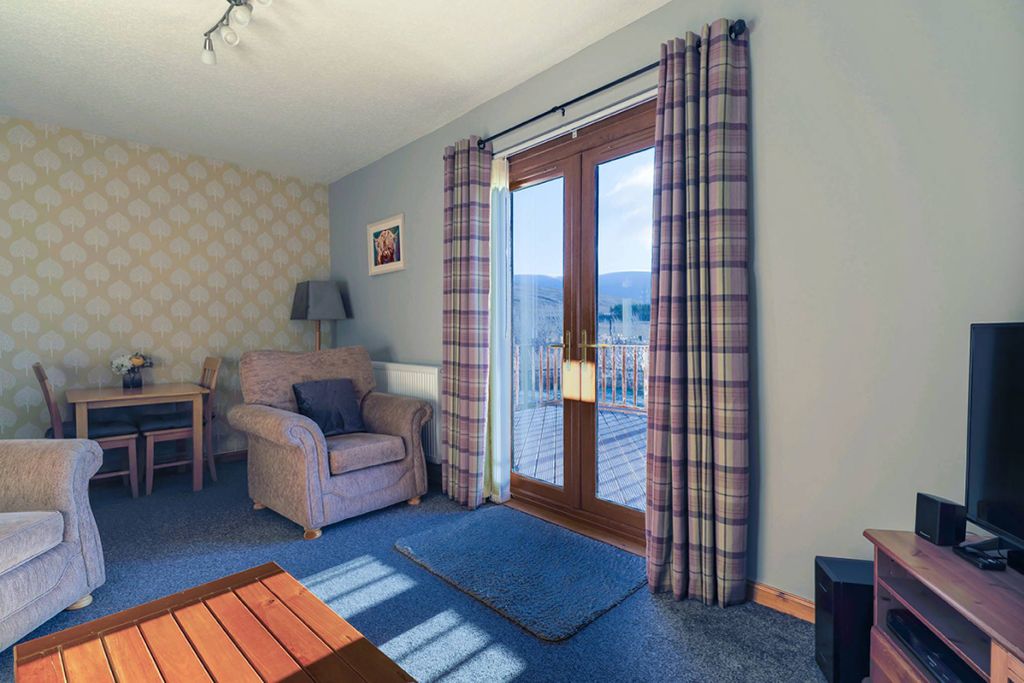 Property photo 2 of 24