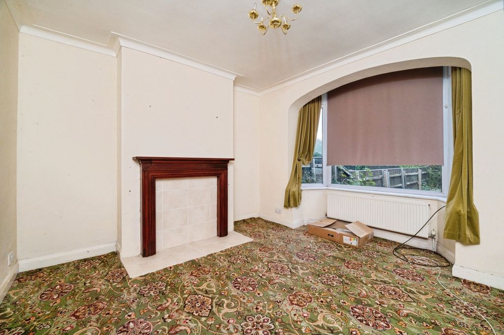 Property photo 2 of 15 Image 2