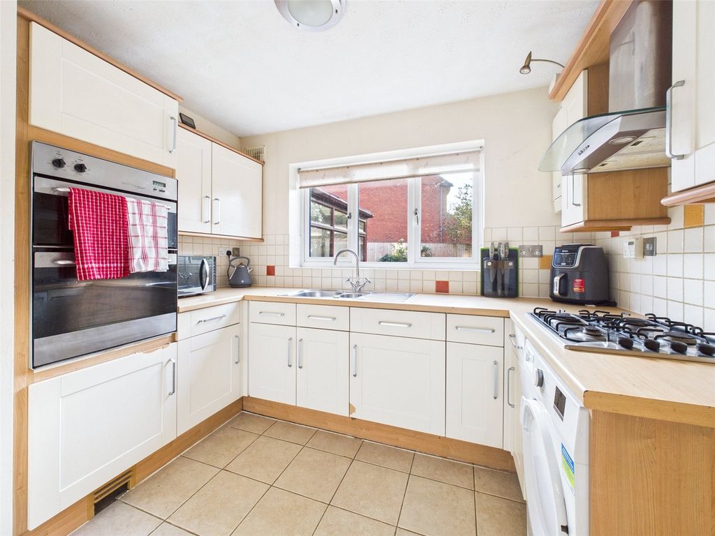 Property photo 3 of 16 Picture No. 04