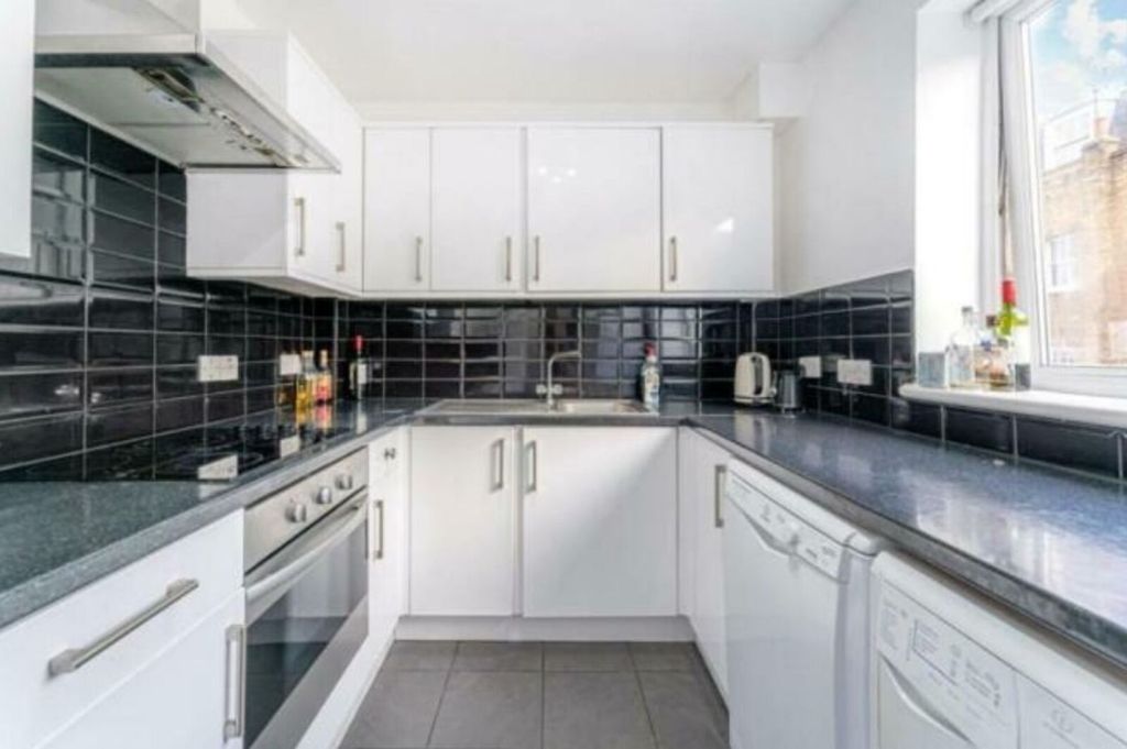 Property photo 3 of 6 Picture No. 04