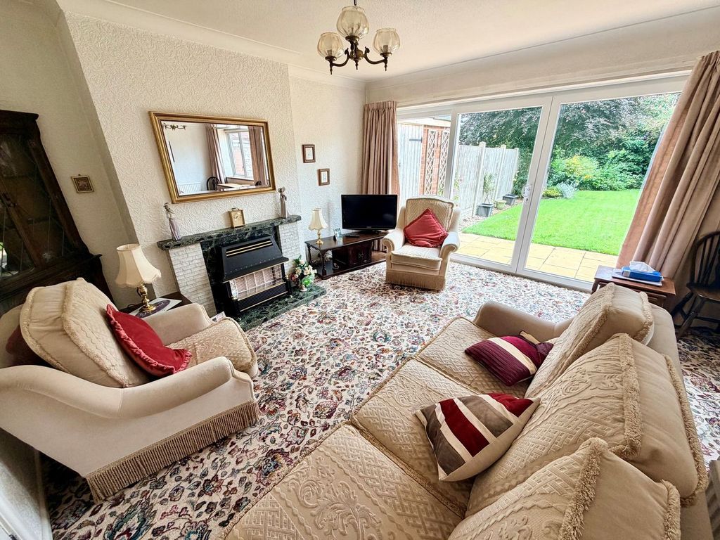 Property photo 2 of 13