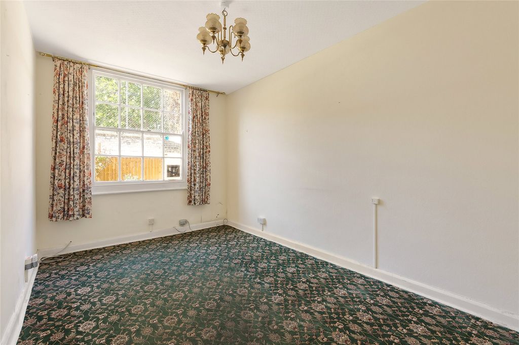 Property photo 3 of 8 Picture No. 03