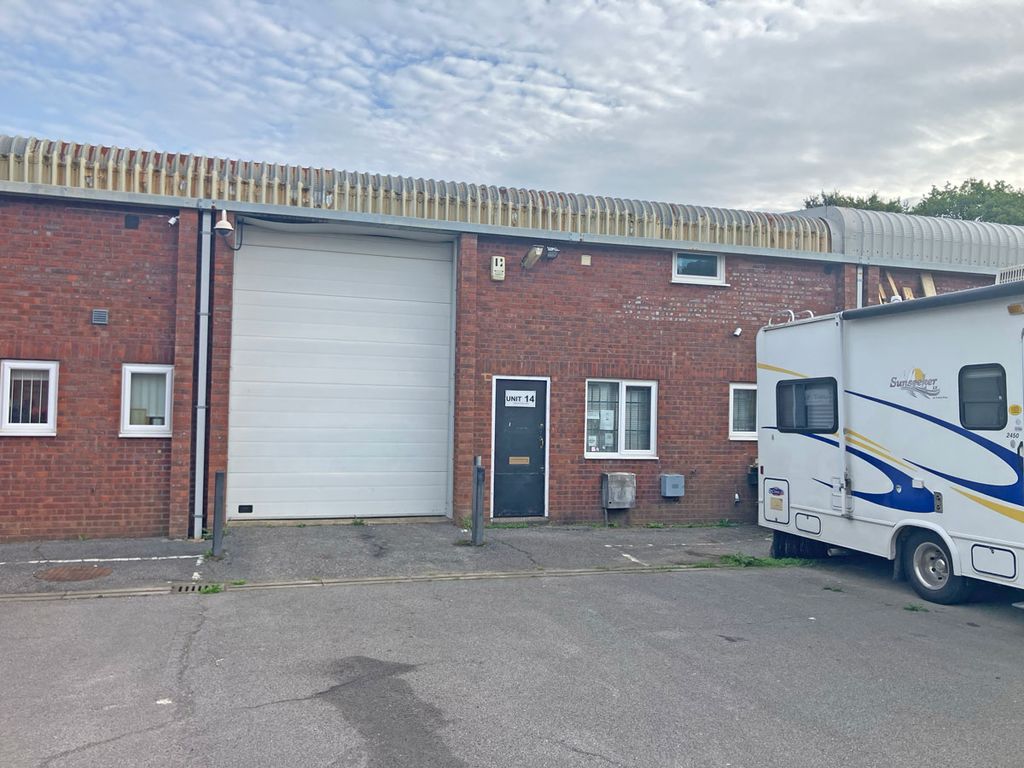 Property photo 1 of 5 14 Ghyll Road Industrial Estate, Heathfield