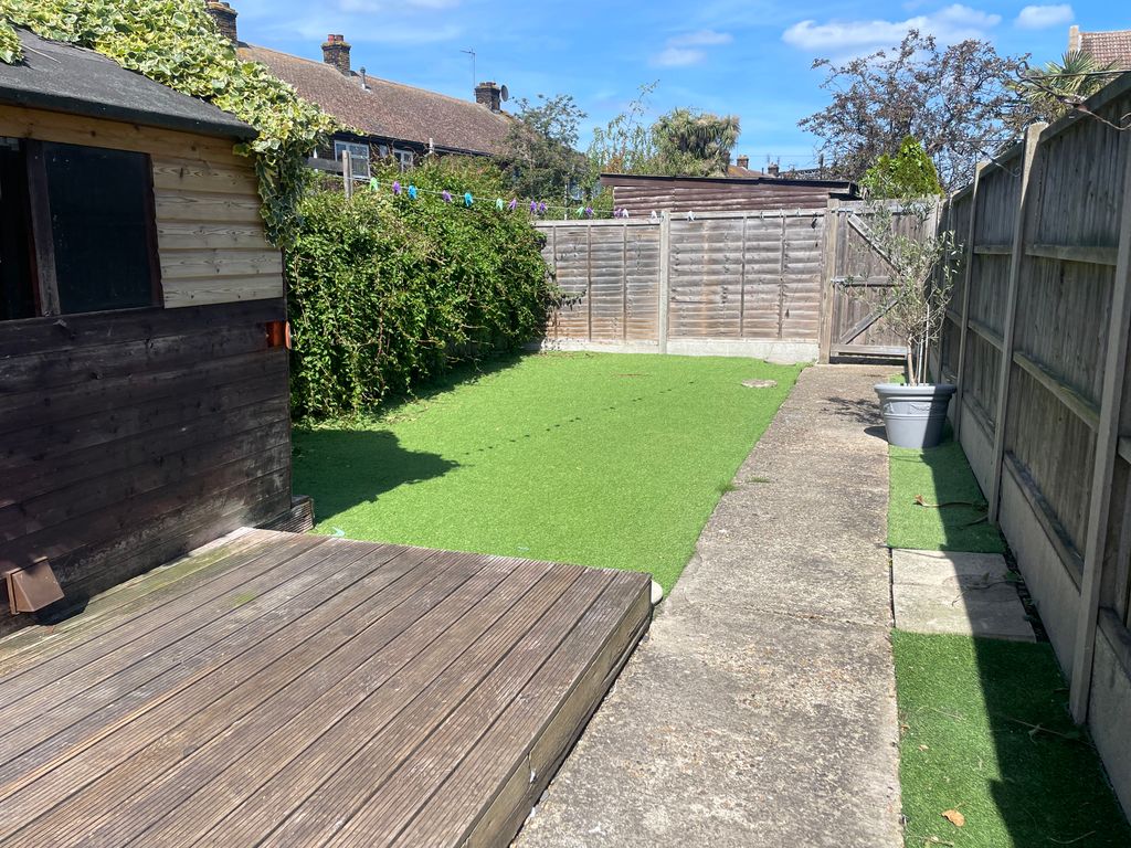 Property photo 2 of 5