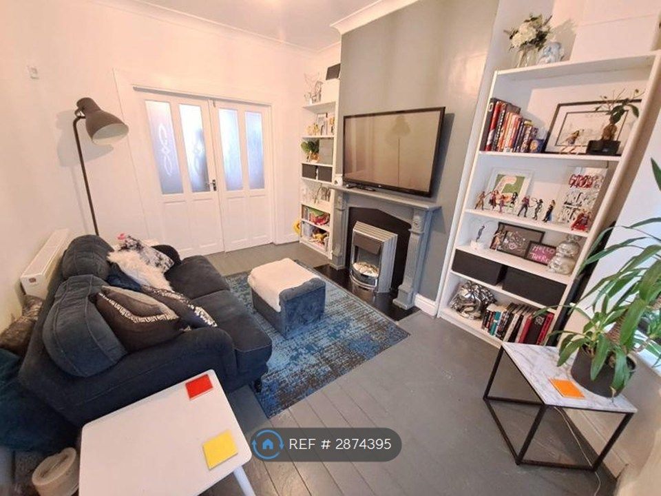 Property photo 2 of 9