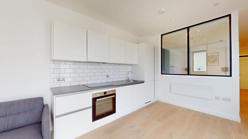 Property photo 2 of 38 Kitchen