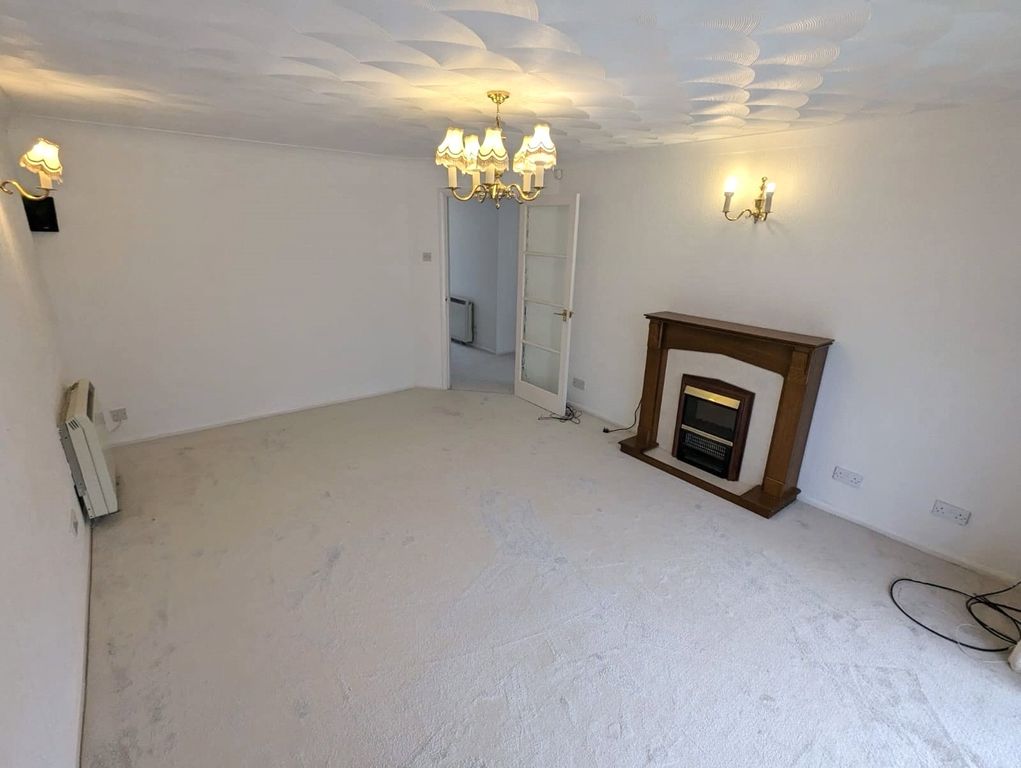 Property photo 2 of 16 Picture No. 60