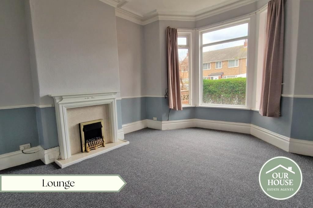 Property photo 2 of 11 Lounge