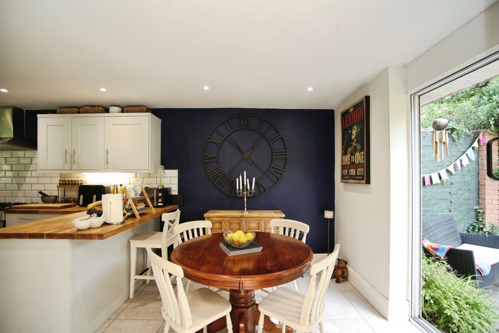 Additional image 12 of 3 bed semi-detached house for saleCroydon Close, Newport NP19