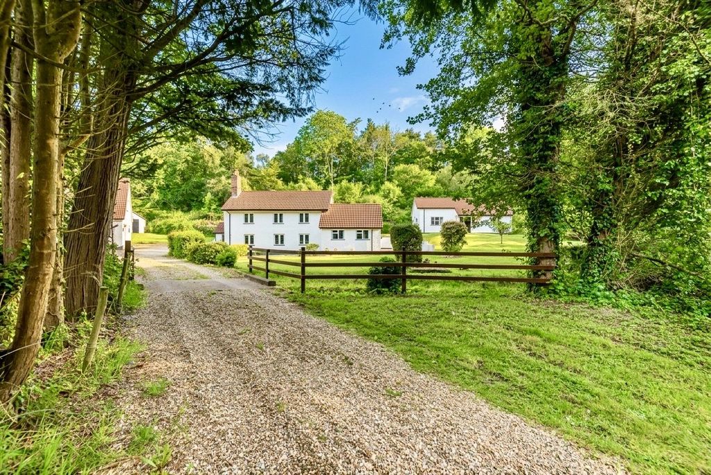 Property photo 1 of 26 Front