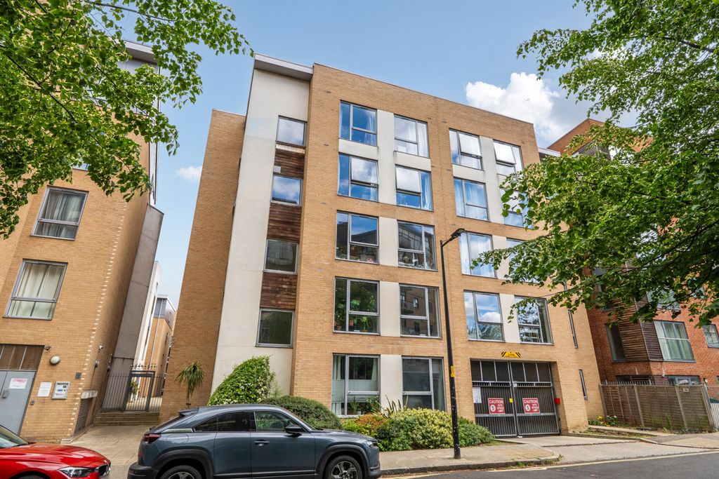 Property photo 3 of 15 1458052-2-6A0Aec9...