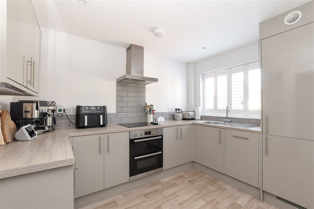 Property photo 2 of 11 Kitchen Lounge/Diner