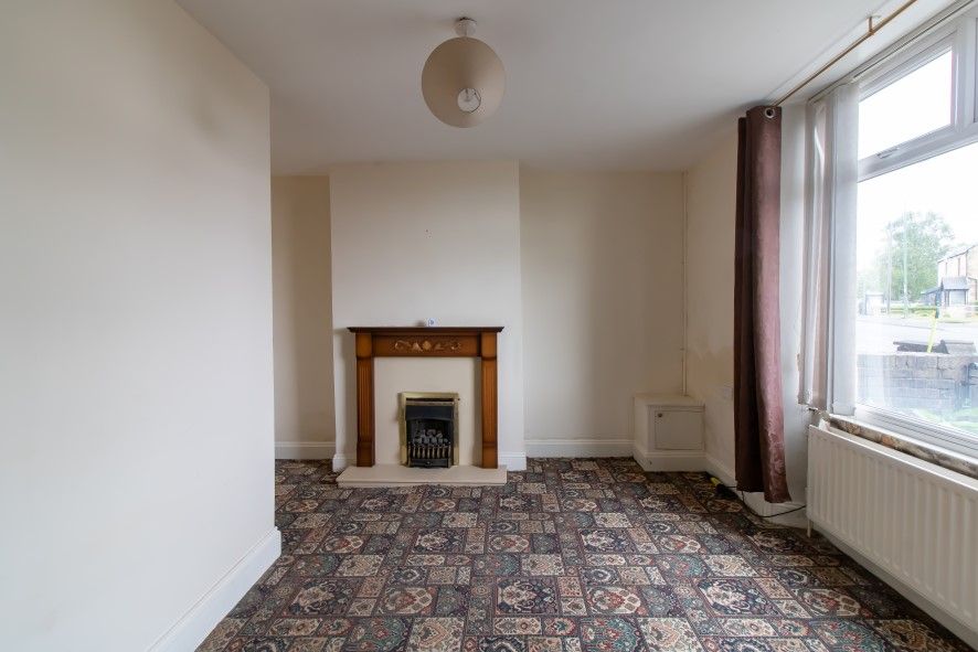 Property photo 2 of 22