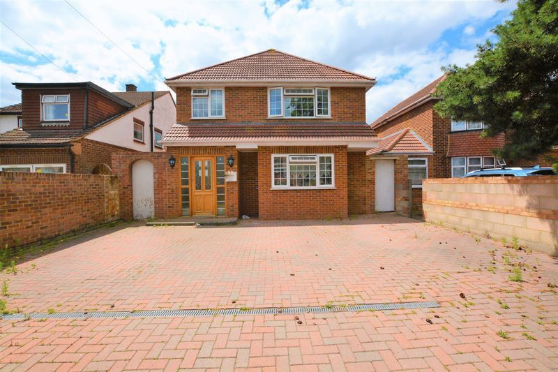 Property photo 1 of 8 Photo 3