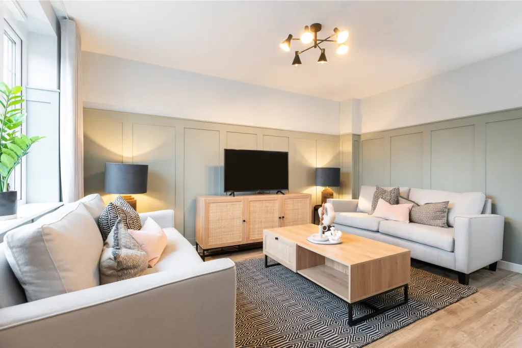 Property photo 3 of 8