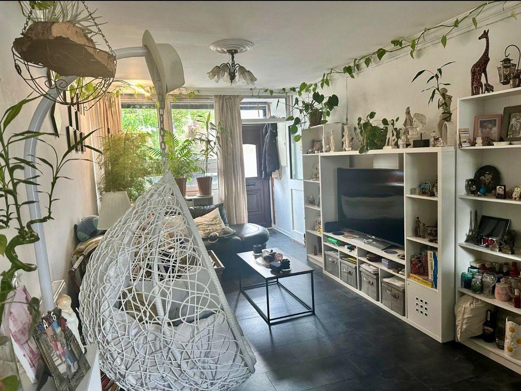 Property photo 2 of 6