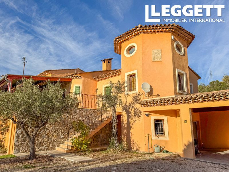 Property photo 3 of 10