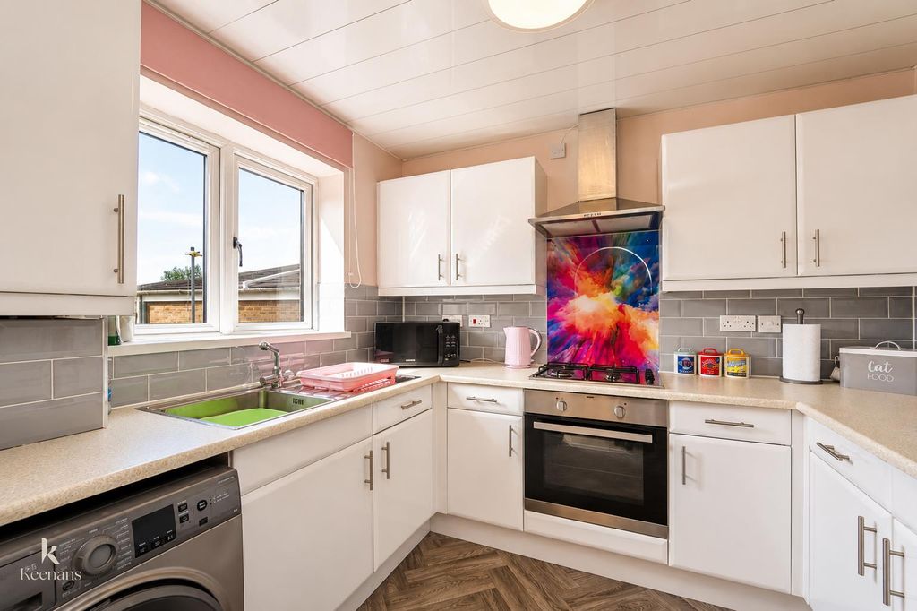 Property photo 2 of 29 Aintree Drive (4).Png