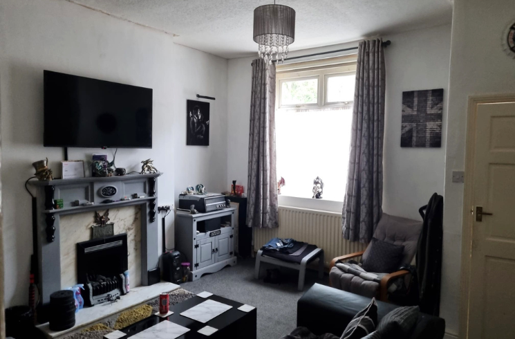 Property photo 2 of 7